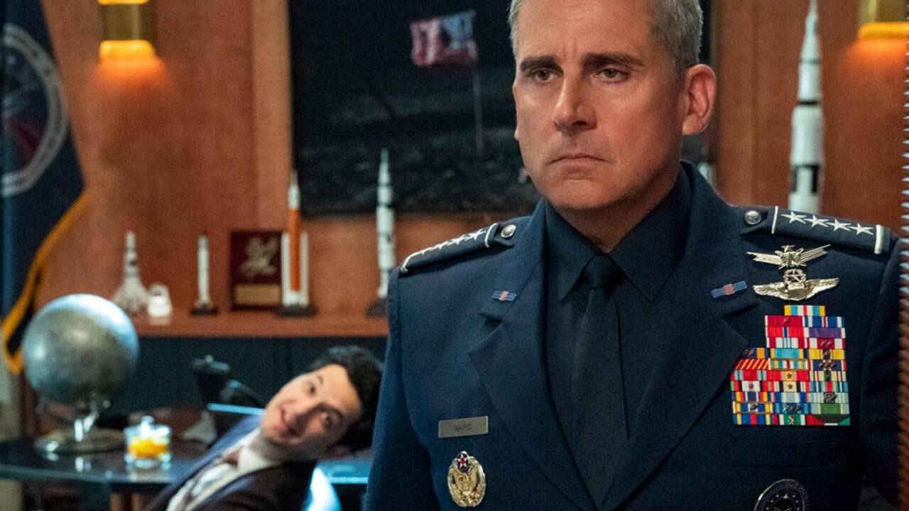 Hat es in „Space Force“ nicht immer leicht: General Mark Naird (Steve Carell).  Hat es in „Space Force“ nicht immer leicht: General Mark Naird (Steve Carell).