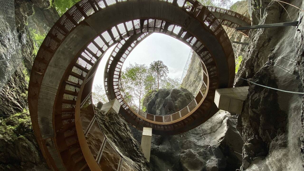 Unterkonstruktion Wendeltreppe „Helix“.<br> 