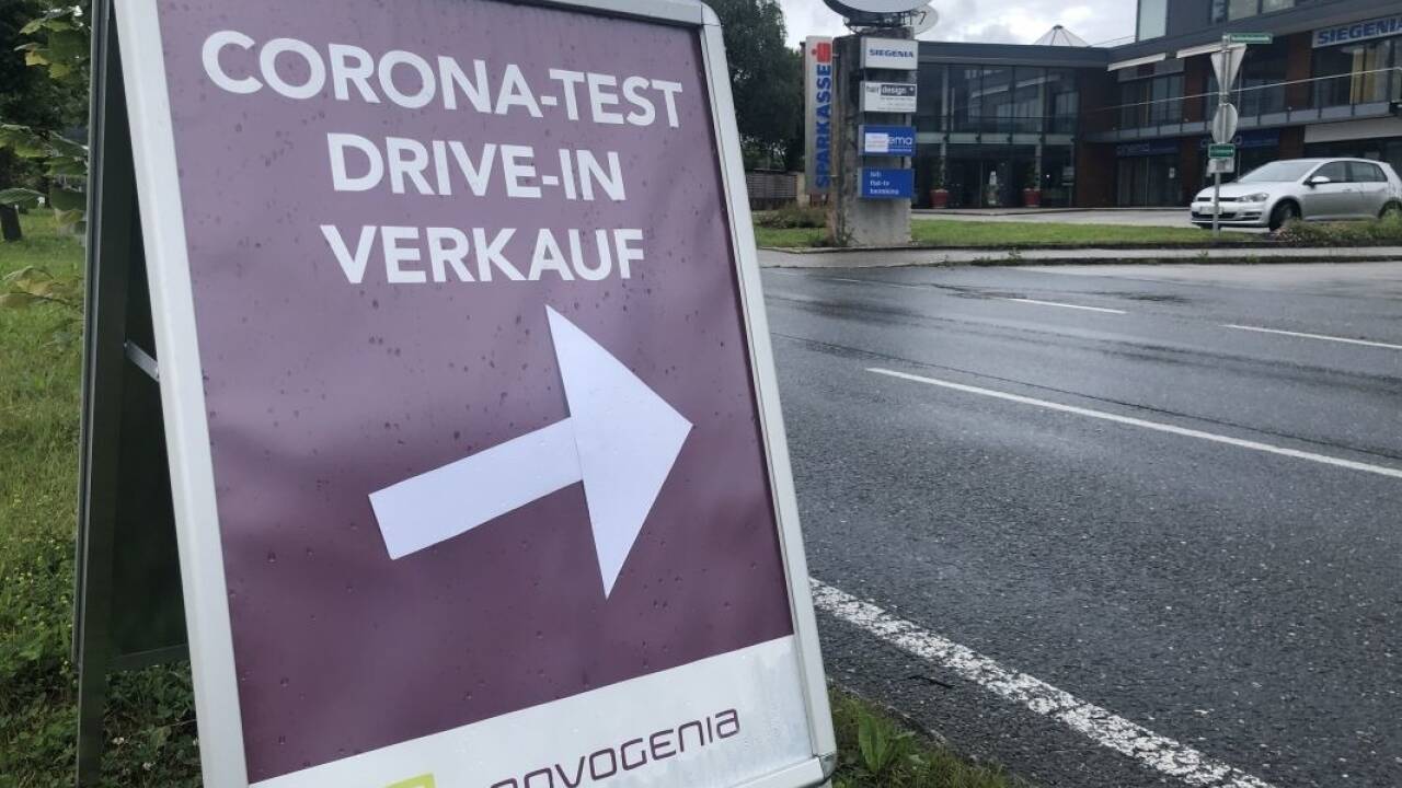 Dieses Schild steht an der B1.  
