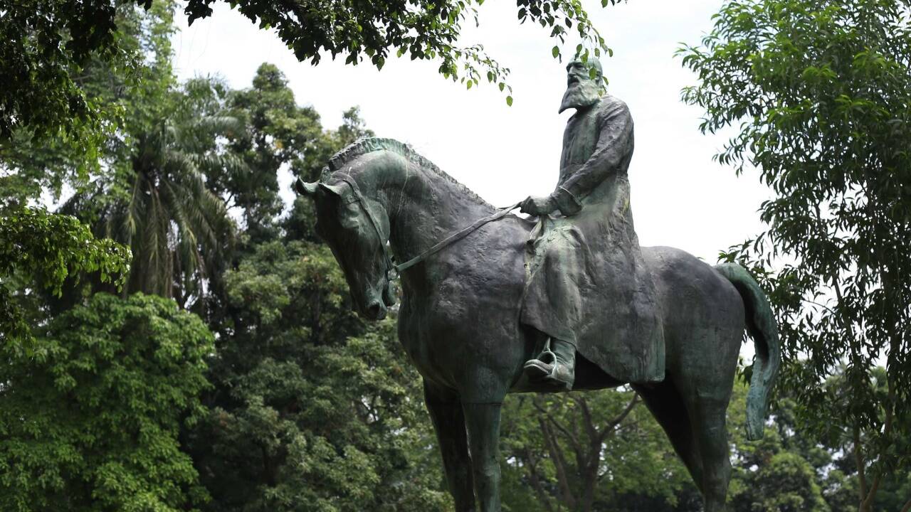 Leopold in heroischer Pose. Doch immer mehr sehen im Begründer des belgischen Kolonialreichs keinen Helden, sondern einen Verbrecher.  Leopold in heroischer Pose. Doch immer mehr sehen im Begründer des belgischen Kolonialreichs keinen Helden, sondern einen Verbrecher.