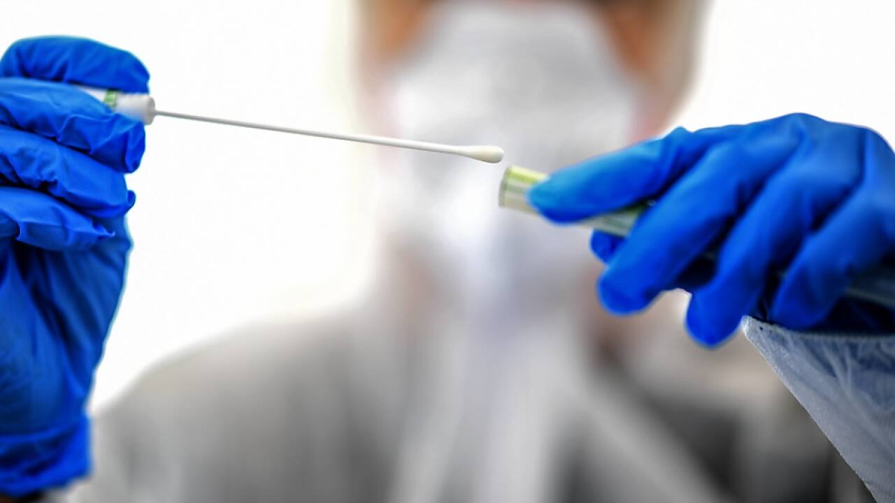 Drei Patientinnen und ein Mitarbeiter betroffen 