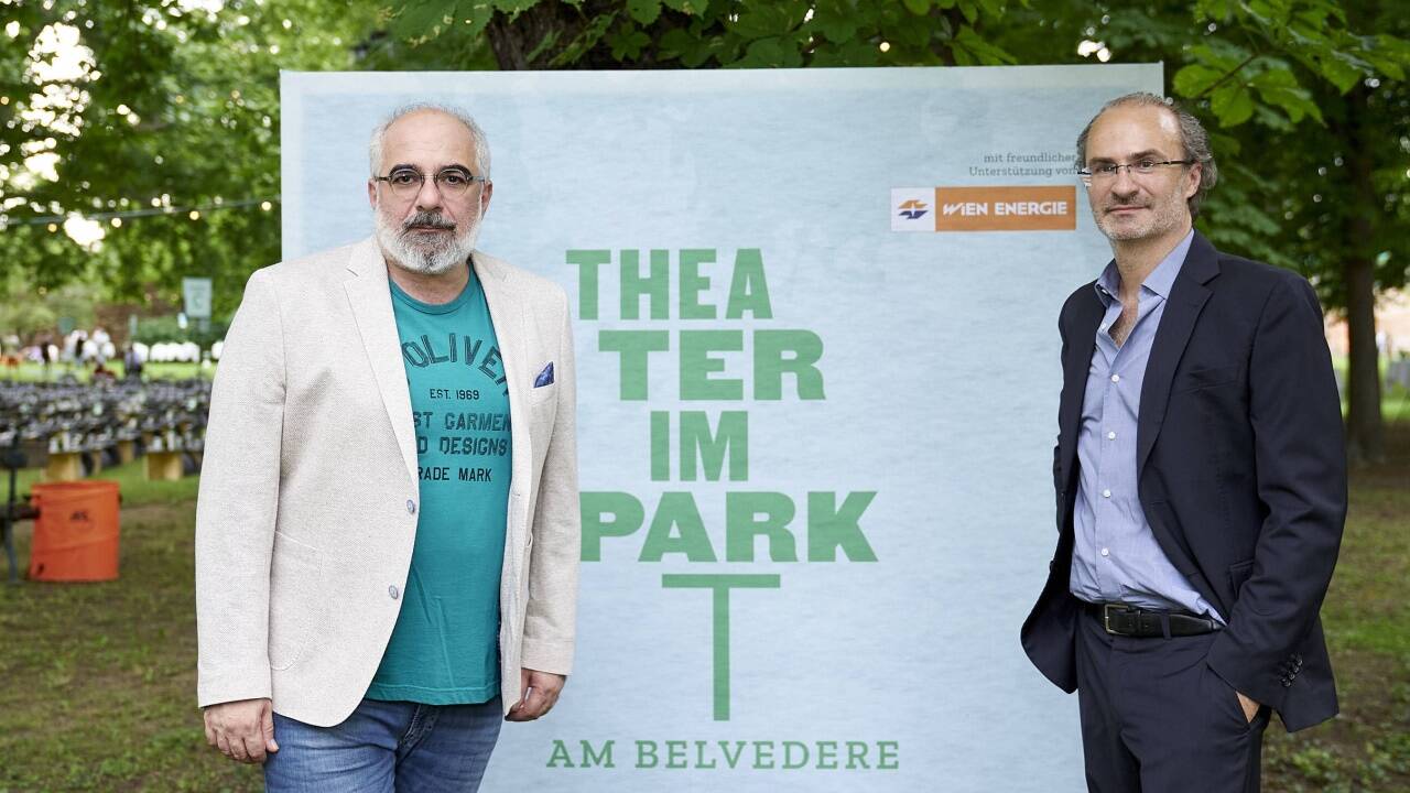Veranstalter Michael Niavarani und Georg Hoanzl. 