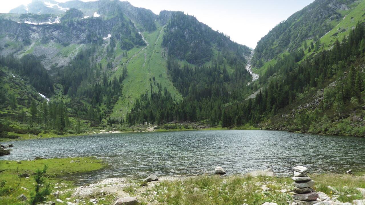 Der Schödersee: Im trockenen Hochsommer breitet sich hier eine Grasfläche aus.  