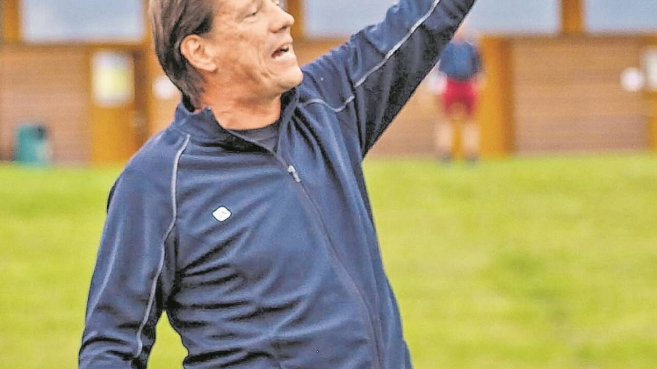 Startrainer Christian Ziege soll Saalfelden in die Champions League führen. krug Startrainer Christian Ziege soll Saalfelden in die Champions League führen. krug