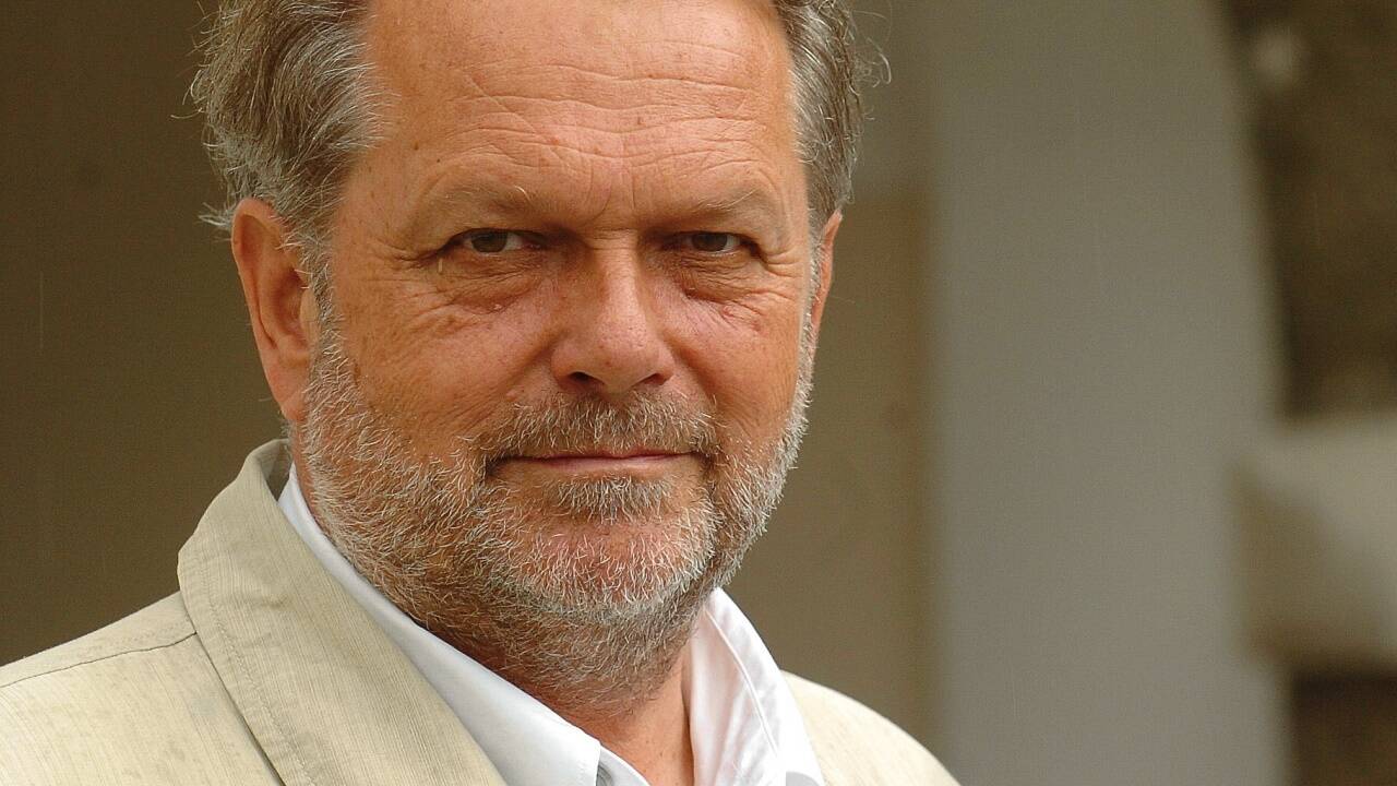 Prof. Alfred Winter, Gründer der „Szene Salzburg“. Prof. Alfred Winter, Gründer der „Szene Salzburg“.