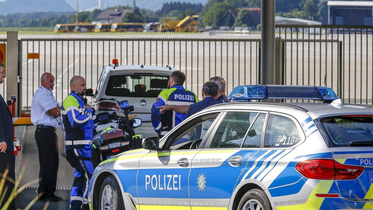 Bundeskanzlerin Angela Merkel landete am Vormittag in Salzburg.  