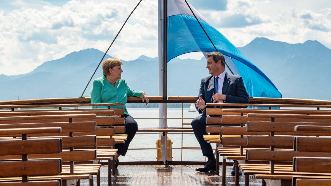 Deutschlands Kanzlerin Angela Merkel war am Dienstag in Bayern zu Gast bei Landeschef Söder.  