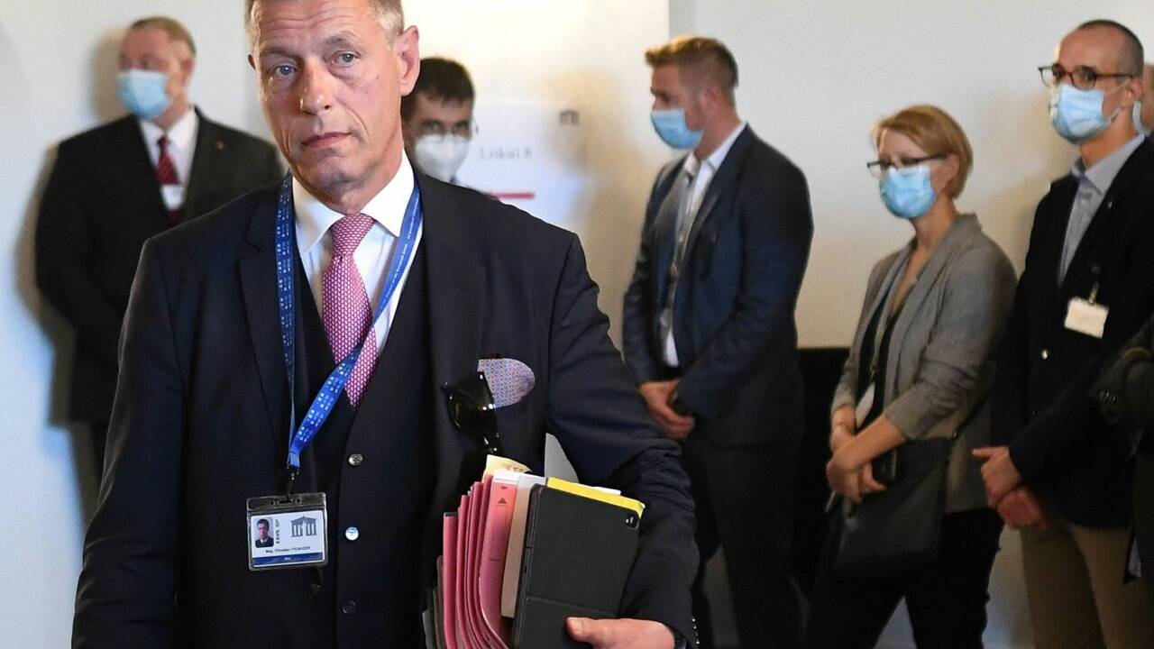 Strafrechtssektionschef Christian Pilnacek ist am Mittwoch die erste Auskunftsperson. Strafrechtssektionschef Christian Pilnacek ist am Mittwoch die erste Auskunftsperson.