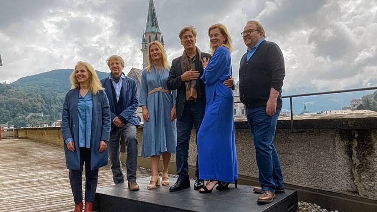 Schauspielchefin Bettina Hering, Regisseur Michael Sturminger, Pauline Knof (Schuldknechts Weib), Tobias Moretti (Jedermann), Caroline Peters (Buhlschaft), Gustav Peter Wöhler (Dicker Vetter). 