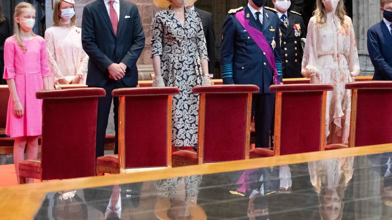 Die Königsfamilie geht mit gutem Beispiel voran und trug am Montag während des Festgottesdienstes zum Nationalfeiertag Maske.  Die Königsfamilie geht mit gutem Beispiel voran und trug am Montag während des Festgottesdienstes zum Nationalfeiertag Maske.