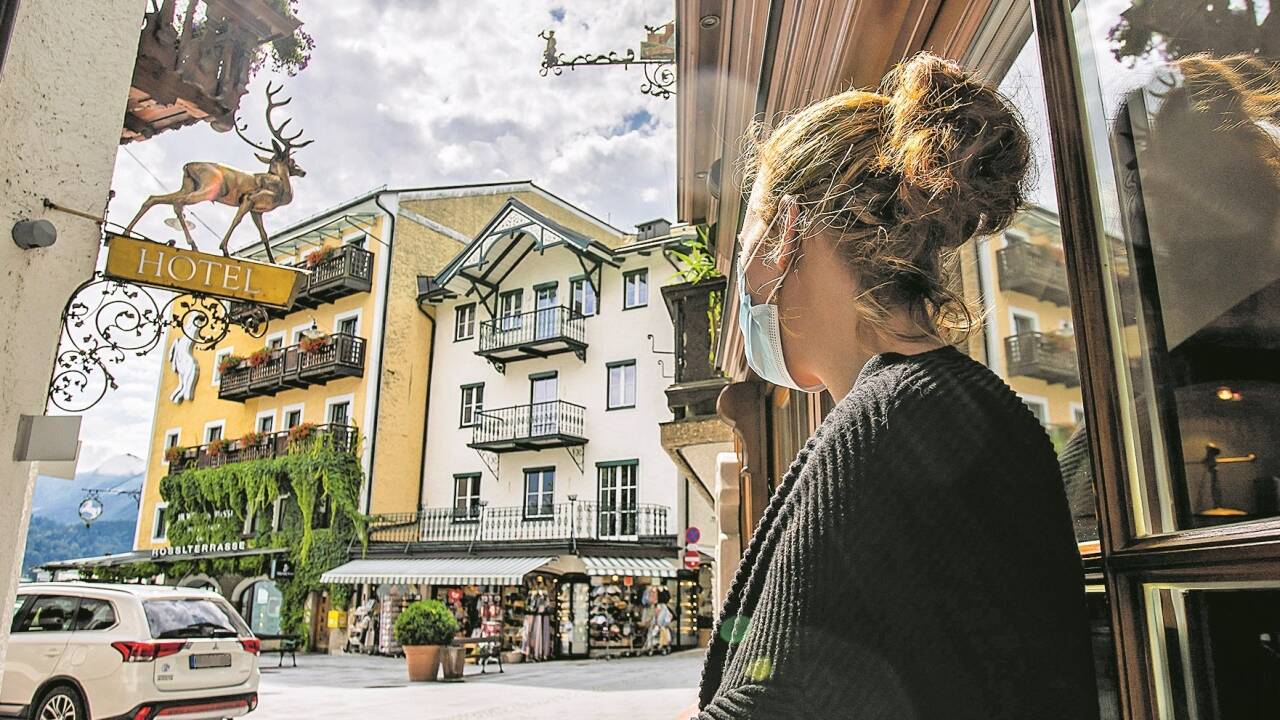Der Tourismusort St. Wolfgang steht im Bann des neuen Corona-Clusters. Der Tourismusort St. Wolfgang steht im Bann des neuen Corona-Clusters.