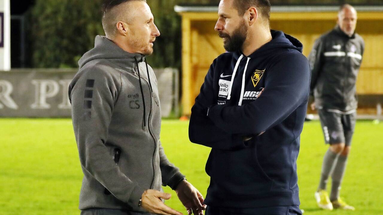 Christian Schaider (l.), Roman Wallner und ihre Trainerkollegen können in der neuen Saison fünf Spieler pro Partie tauschen. 