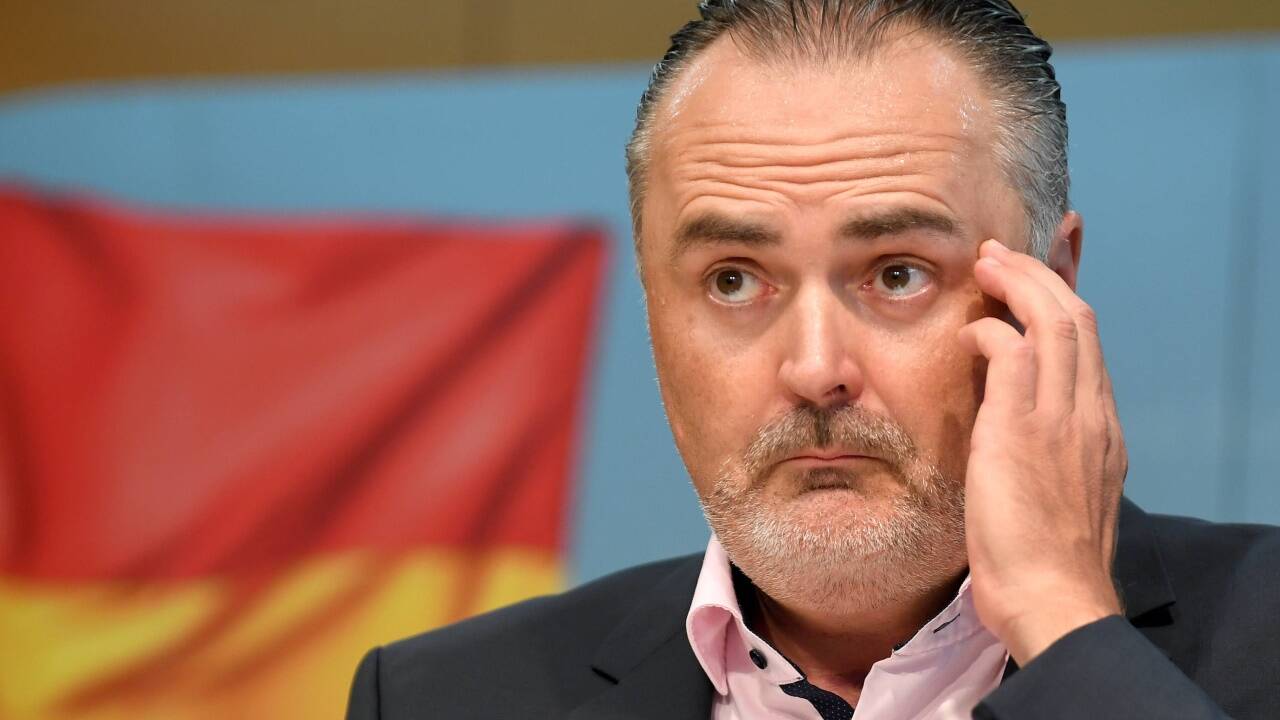 Momentaufnahme einer Ratlosigkeit: Der burgenländische Landeshauptmann Hans Peter Doskozil (SPÖ) im Rahmen einer Pressekonferenz zu den Entwicklungen im Zusammenhang mit der Commerzialbank Mattersburg am Montag, 3. August 2020, in Eisenstadt. 