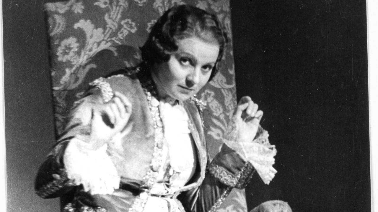 Margit Bokor als Cherubino in „Le nozze di Figaro“, Salzburg 1935.  