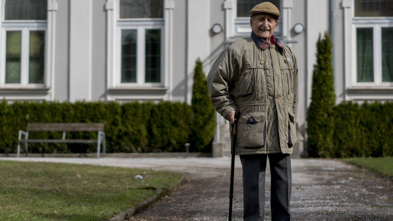 Der im Vorjahr im Alter von 106 Jahren verstorbene Marko Feingold gilt als Brückenbauer. Der Makartsteg soll künftig auf seinen Namen hören. 