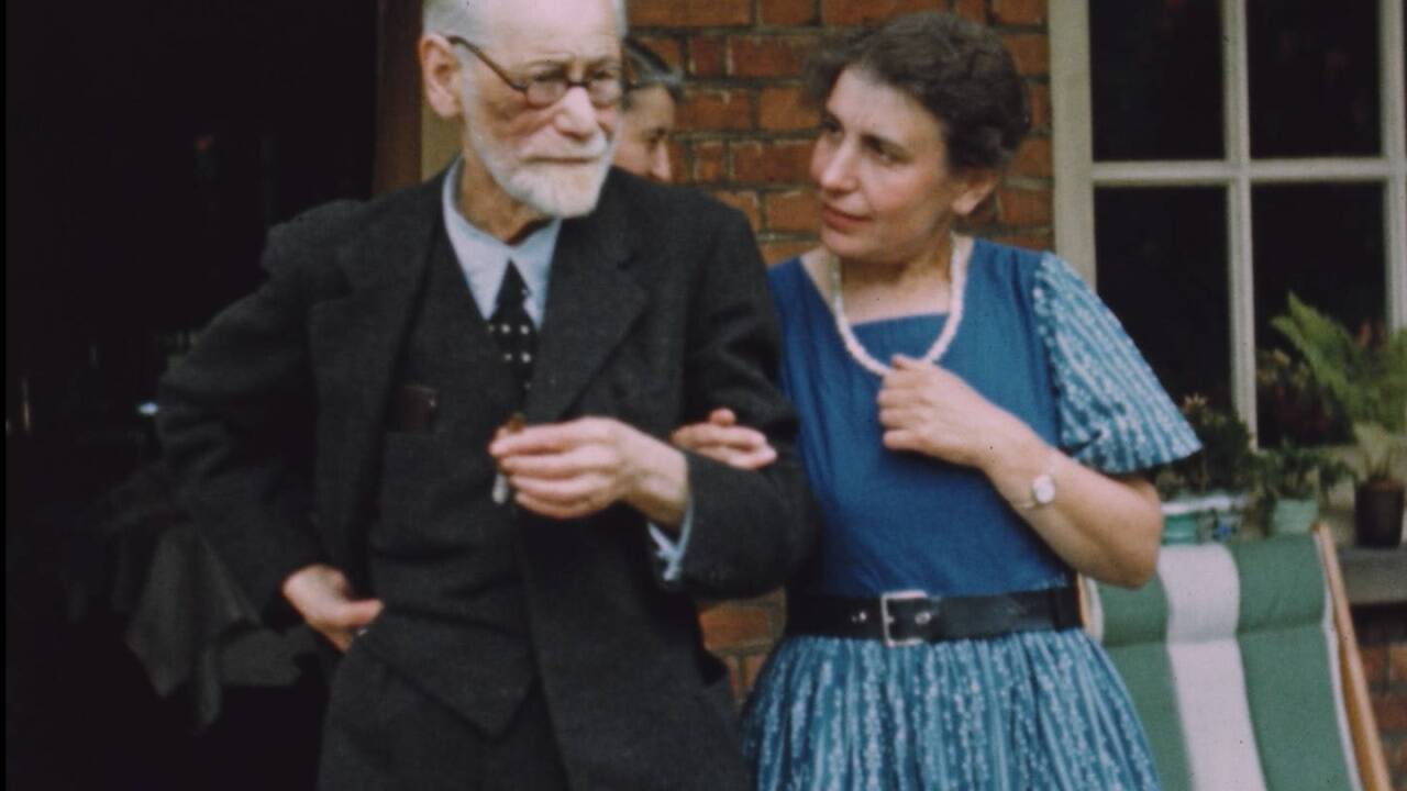 Bilder zum Film: „Sigmund Freud – Jude ohne Gott“. 