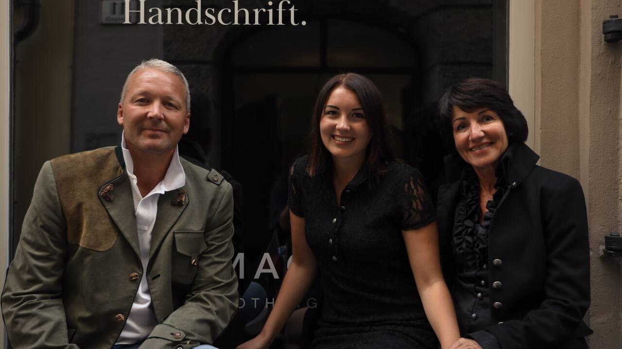 Helmut und Heidi Gehmacher mit Tochter Julia. Helmut und Heidi Gehmacher mit Tochter Julia.