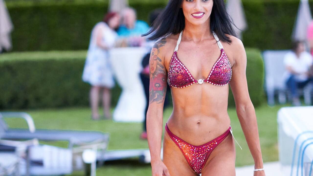 Der Auftritt im Bikini. Es geht um ideale Proportionen und Kraft.    Der Auftritt im Bikini. Es geht um ideale Proportionen und Kraft.