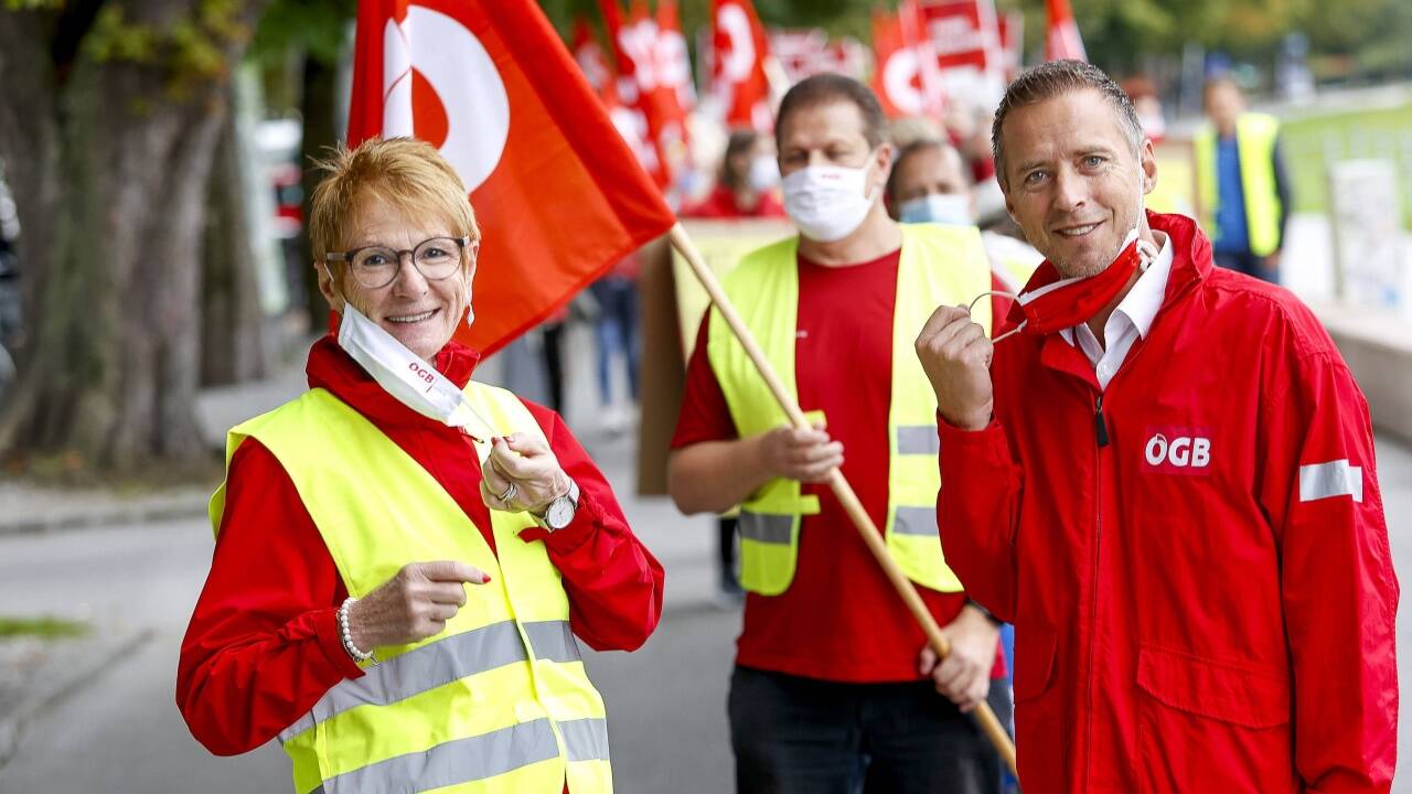 ÖGB-Landesgeschäftsführerin Gabi Proschofski und AK-Präsident Peter Eder.  