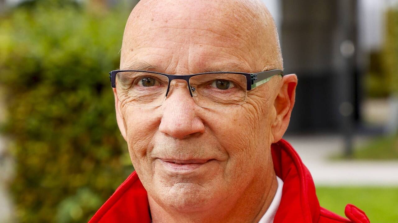 Kurt Waldhör leitet in Salzburg das Team des „Herzenswunsch-Mobils“. 
