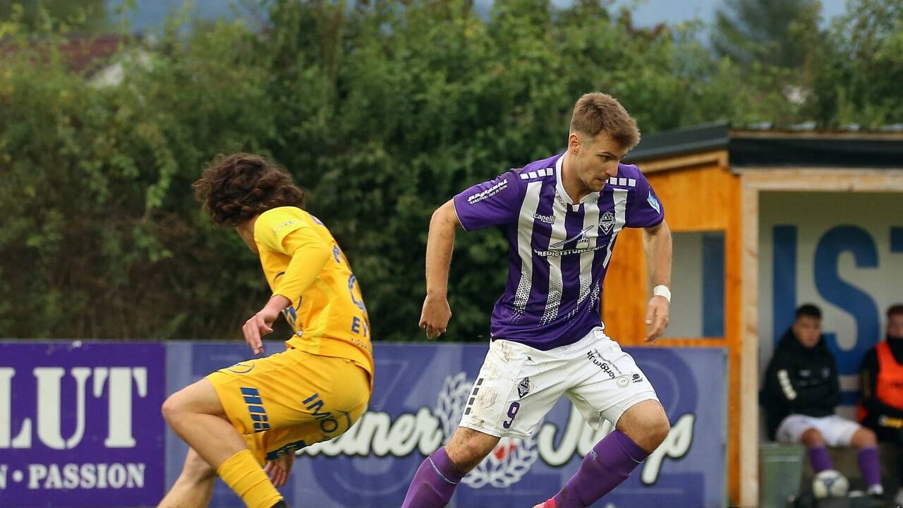 Marco Hödl (r.) schoss die Austria zum Derbysieg gegen den SAK und könnte sich schon bald über einen potenten Geldgeber freuen. Marco Hödl (r.) schoss die Austria zum Derbysieg gegen den SAK und könnte sich schon bald über einen potenten Geldgeber freuen.