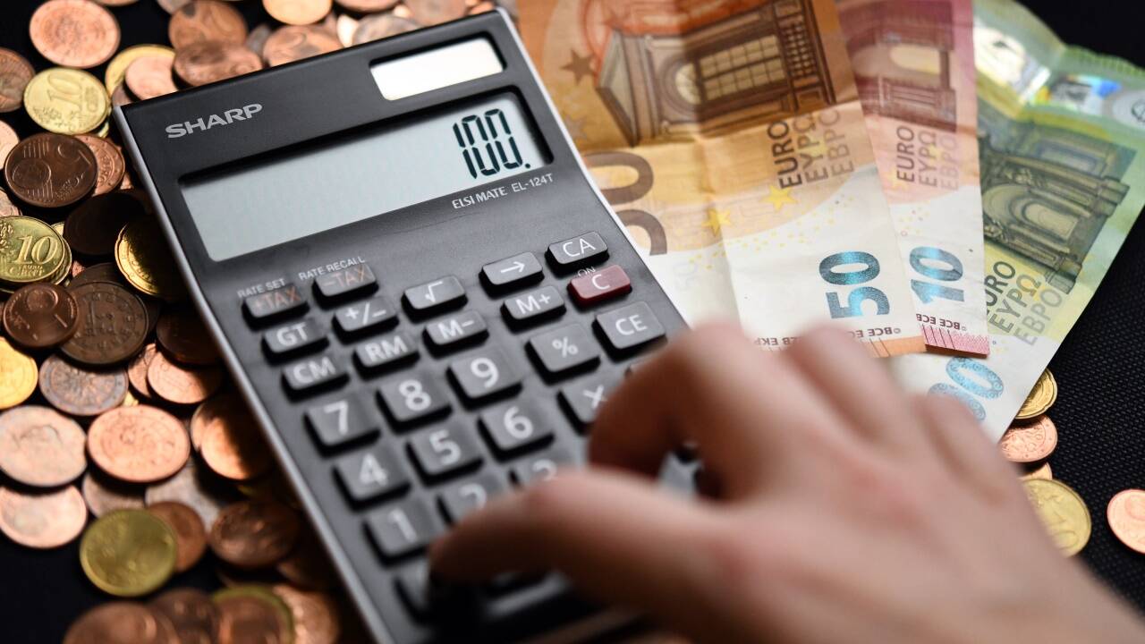 Die Ausgaben für Zinsen hemmen die Investition in Zukunftsbereiche, warnt Experte Kocher. 