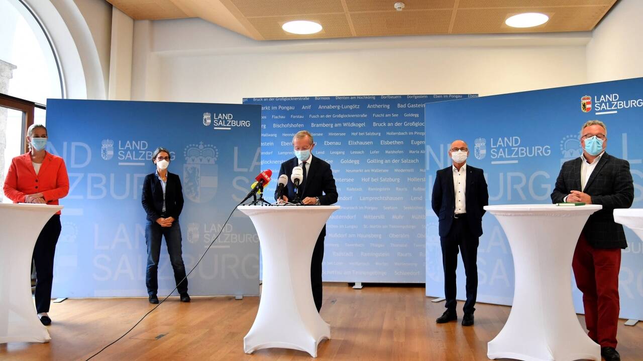 Die Landesregierung trat Donnerstagmittag vor die Presse.  