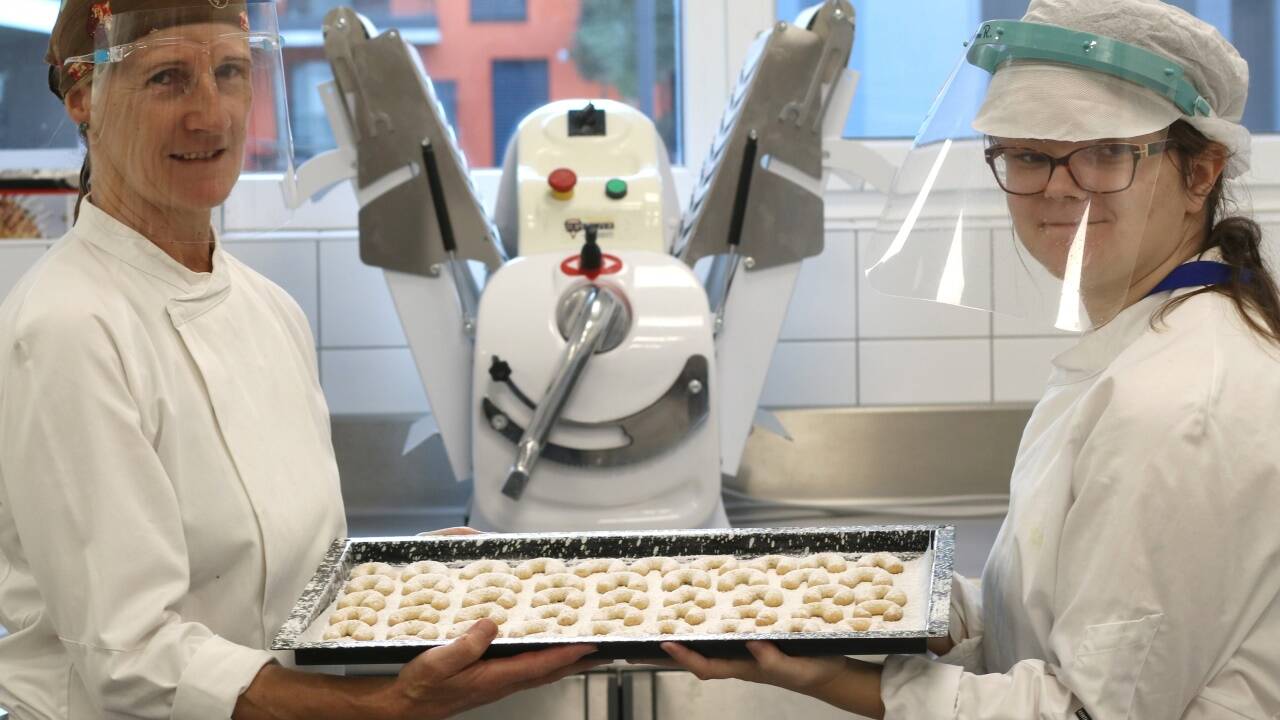 Frisch gezuckert – die Vanillekipferl von Konditorin Michaela Brandhuber und ihrem Team.  