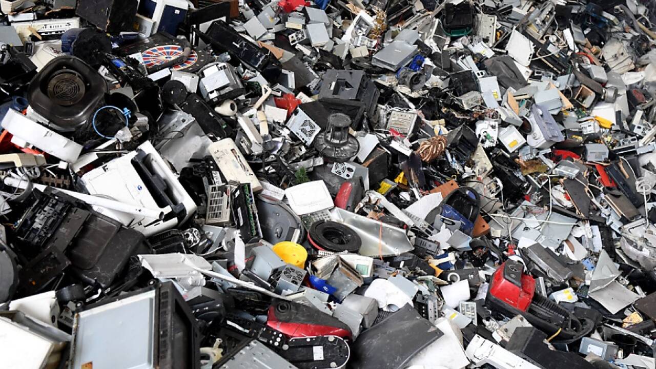 Elektroplastikschrott ist in der Regel nicht-recycelbar 