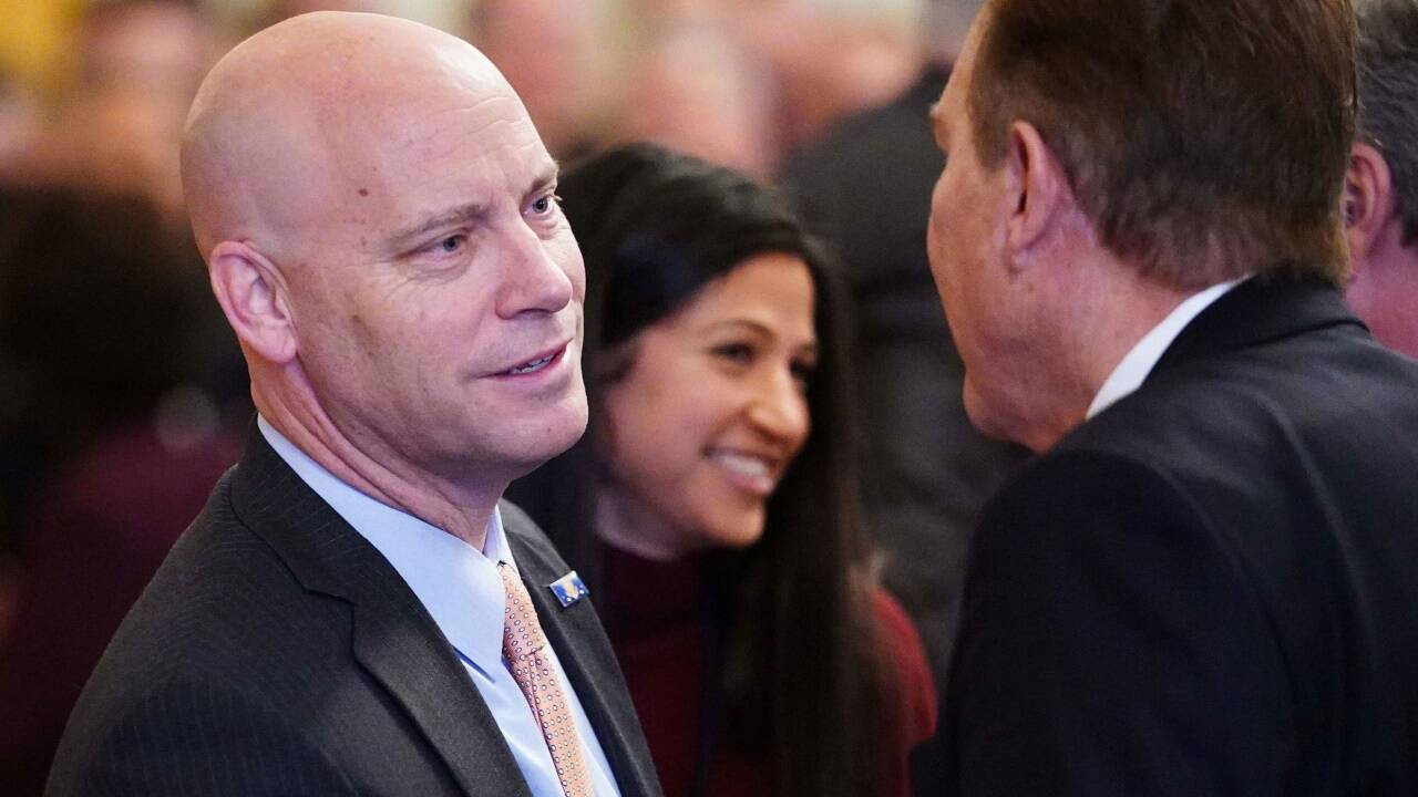 Marc Short, der Stabschef des US-Vizepräsidenten,wurde positiv getestet. Marc Short, der Stabschef des US-Vizepräsidenten,wurde positiv getestet.