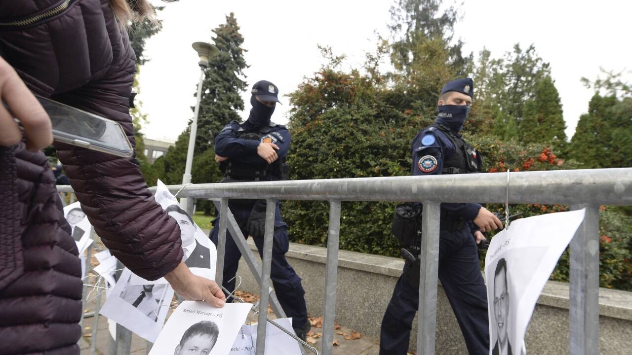 In Polen wird gegen Abtreibungsrechtsverschärfung protestiert 