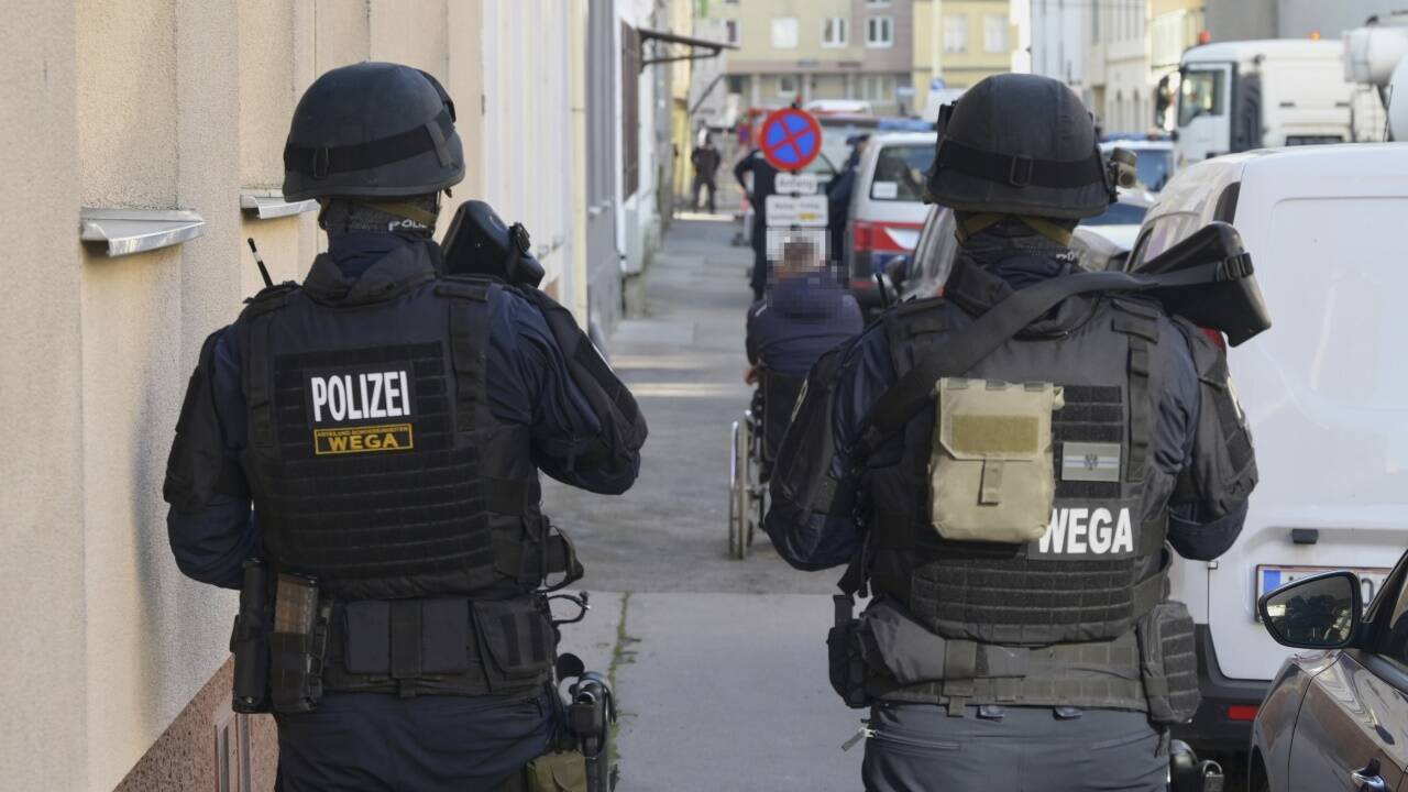 Am Freitag war die Schließung zweier radikaler Vereine angeordnet worden.  