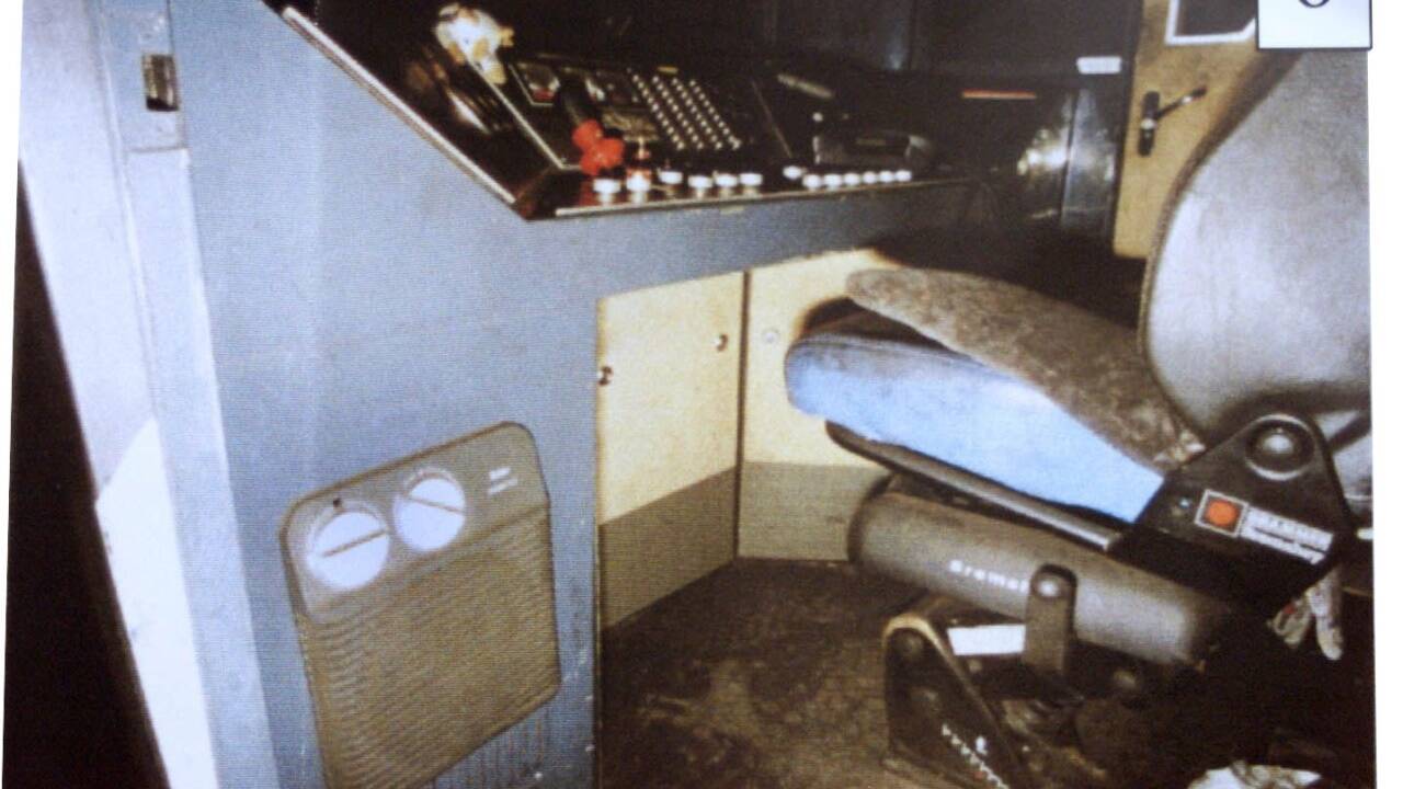 Die Einbausituation von Heizlüfter und Hydraulikleitungen in der Kapruner Gletscherbahn war maßgeblich dafür, dass es zum Brand kam. Die Bilder stammen aus der zweiten Garnitur, die nicht in Flammen aufgegangen war.<br> 