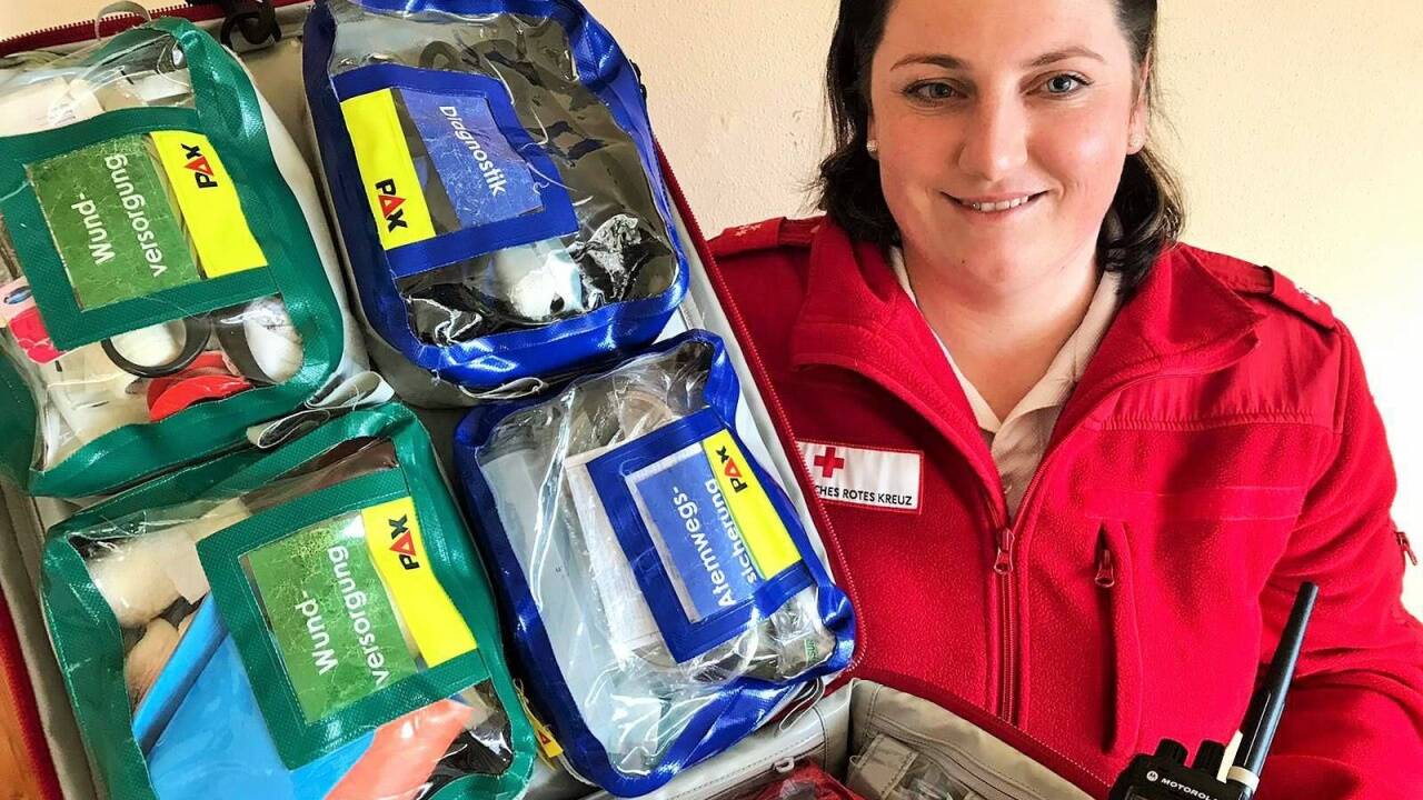 Christina Braunstein ist nun „First Responder“ des Roten Kreuzes im Gebiet Hof, Faistenau, Hintersee. Christina Braunstein ist nun „First Responder“ des Roten Kreuzes im Gebiet Hof, Faistenau, Hintersee.