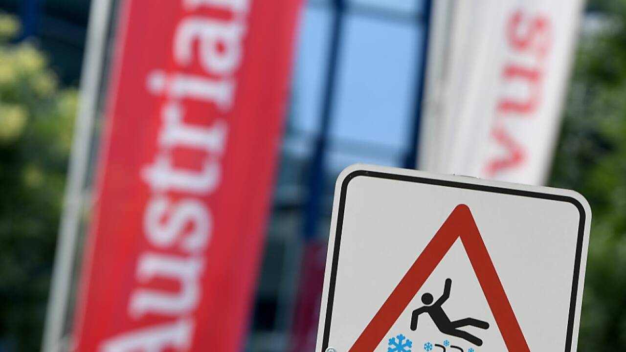 Ehemalige AUA-Vorstände und -Manager wollen nicht auf Privilegien verzichten Ehemalige AUA-Vorstände und -Manager wollen nicht auf Privilegien verzichten