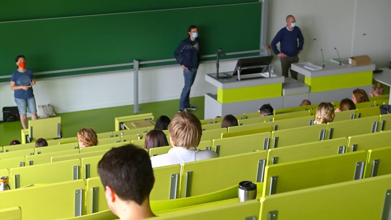 Ein aufstrebender Politologe der Uni Salzburg geriet ins Visier der Behörden. (Symbolbild) Ein aufstrebender Politologe der Uni Salzburg geriet ins Visier der Behörden. (Symbolbild)