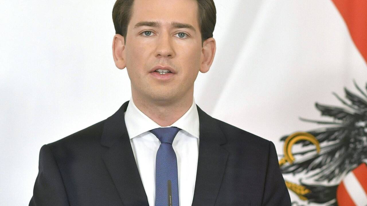 Die Bundesregierung um Sebastian Kurz verlautbarte die Maßnahmen. Die Bundesregierung um Sebastian Kurz verlautbarte die Maßnahmen.