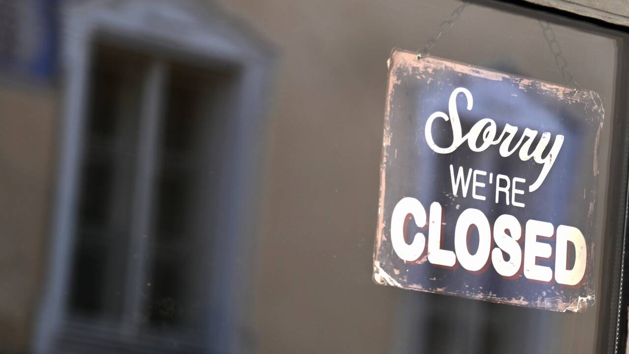 Ab Dienstag befindet sich auch Salzburg wieder im von der Bundesregierung verordneten kompletten Lockdown. Die ersten Reaktionen fallen nicht sehr wohlwollend aus. Ab Dienstag befindet sich auch Salzburg wieder im von der Bundesregierung verordneten kompletten Lockdown. Die ersten Reaktionen fallen nicht sehr wohlwollend aus.