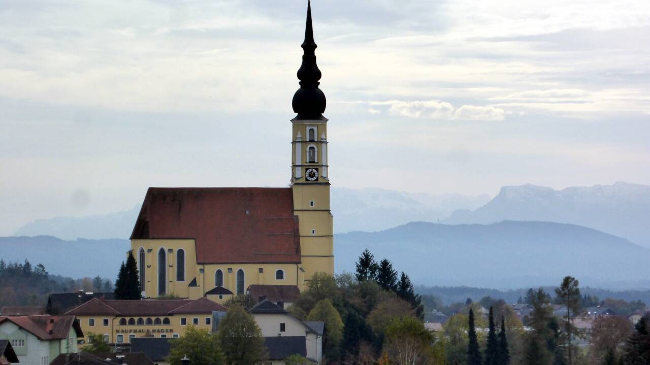 In Eggelsberg, 34 Kilometer von der Stadt Salzburg entfernt, endete der Gletscher der letzten Eiszeit. In Eggelsberg, 34 Kilometer von der Stadt Salzburg entfernt, endete der Gletscher der letzten Eiszeit.