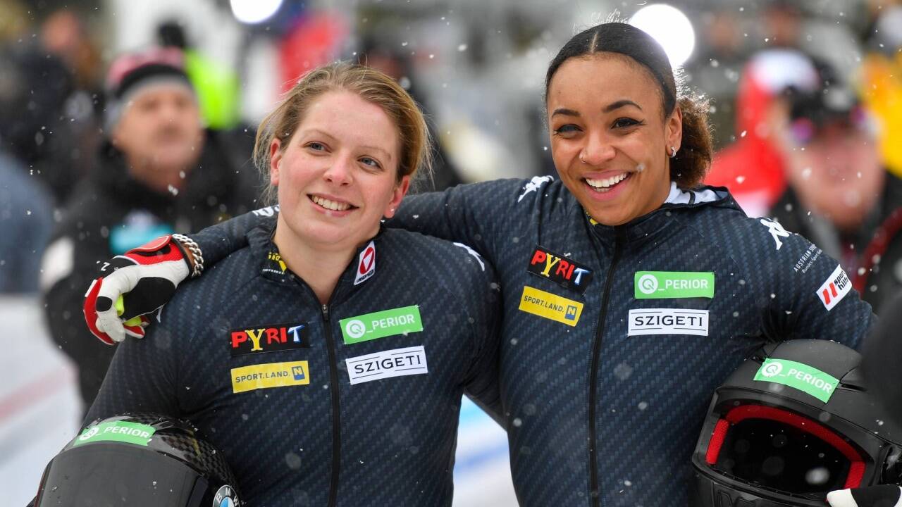 Österreichs Bob-Streitmacht in Lettland: Katrin Beierl, Jennifer Onasanya.  