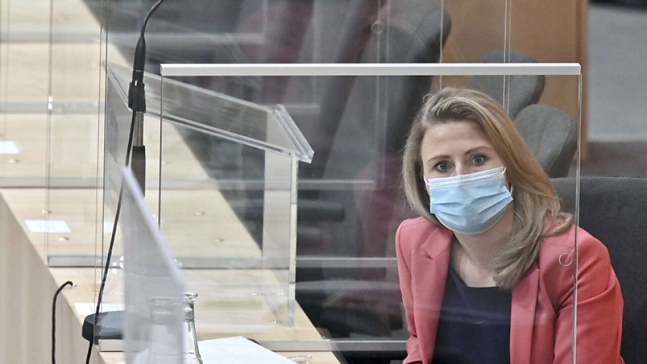 Frauenministerin Susanne Raab eröffnet den Online-Gipfel 