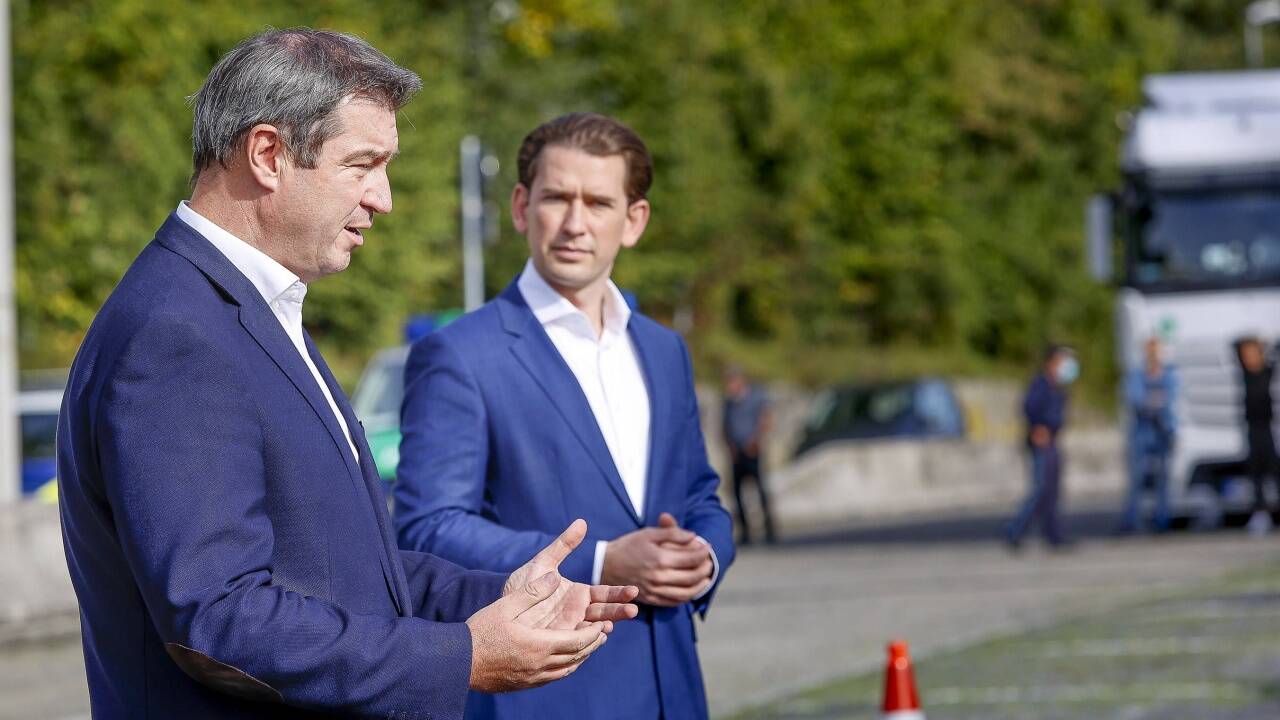 Beim Thema Skifahren sind Bayerns Ministerpräsident Markus Söder (links) und Österreichs Bundeskanzler Sebastian Kurz nicht auf einer Wellenlänge. 