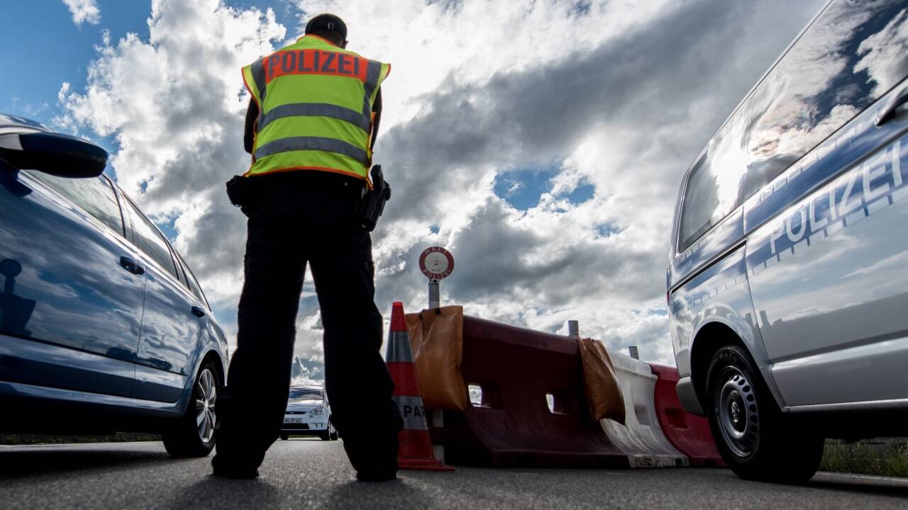 Auch an der Schweizer Grenze führt die deutsche Bundespolizei verstärkt Kontrollen durch. 