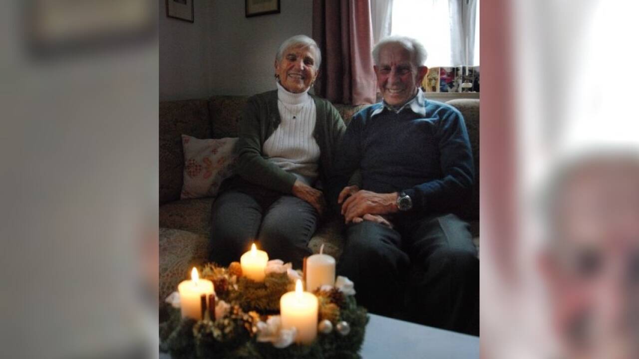 Hans und Inge Neureiter bei einem Besuch der TN im Advent 2012. 