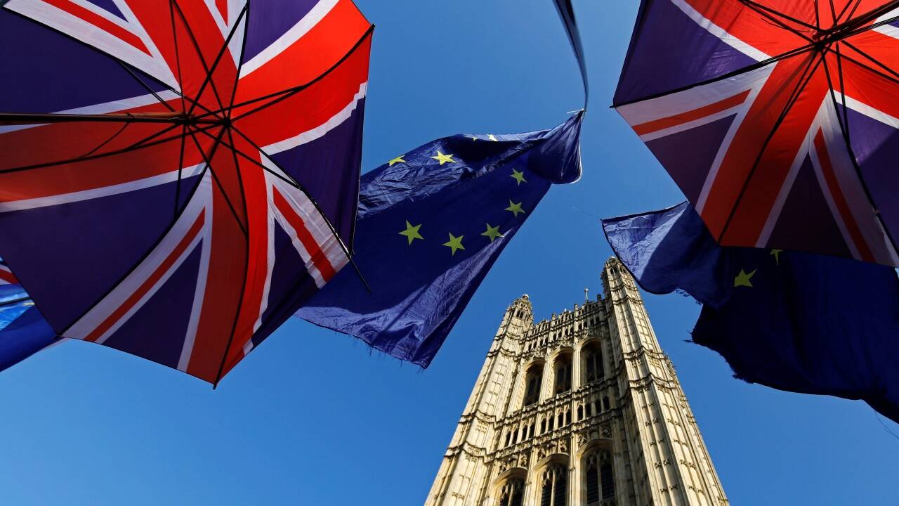 Erneut stocken die Verhandlungen. Die Zeit drängt und die Nervosität wächst. 