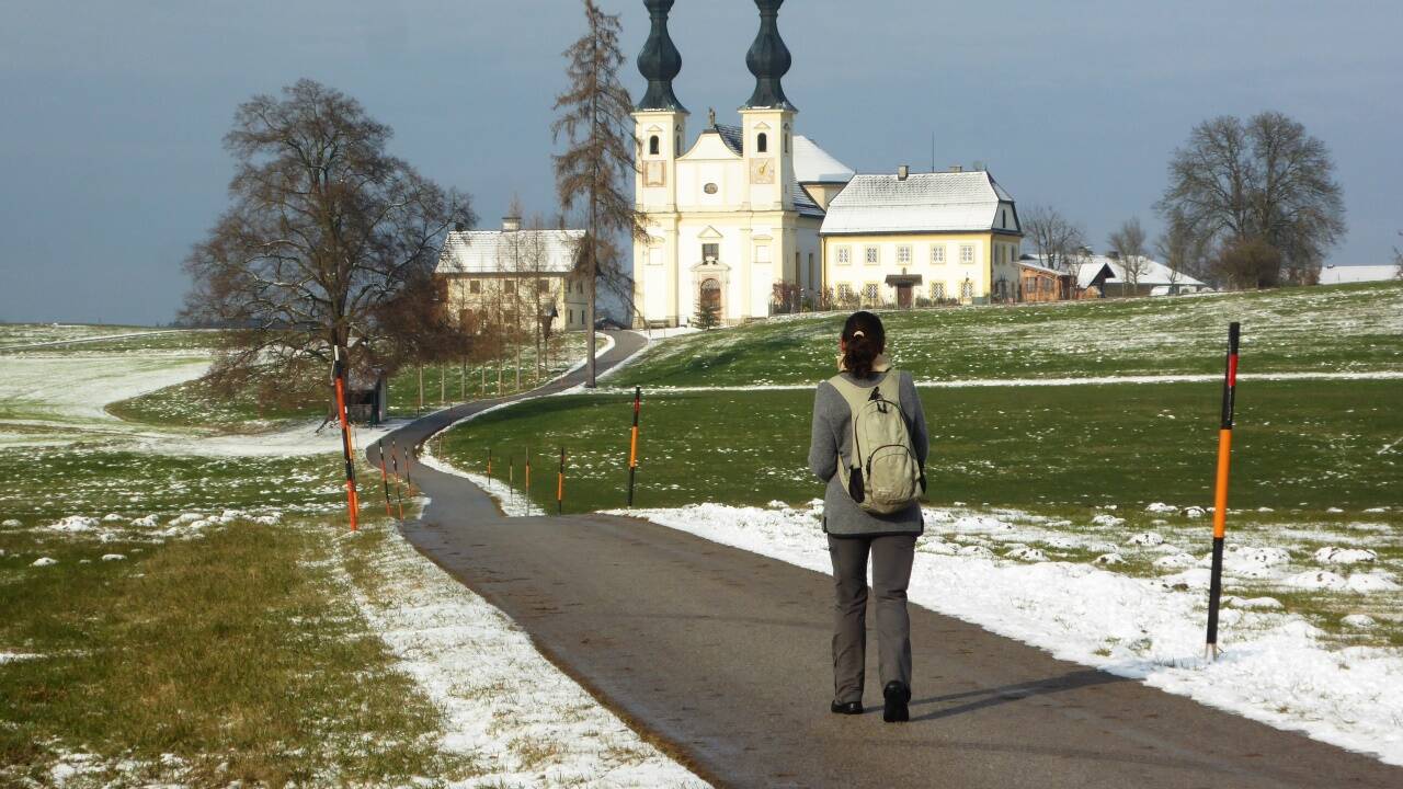 Die Wallfahrtskirche Maria Bühel ist das nächste Ziel. Die Wallfahrtskirche Maria Bühel ist das nächste Ziel.