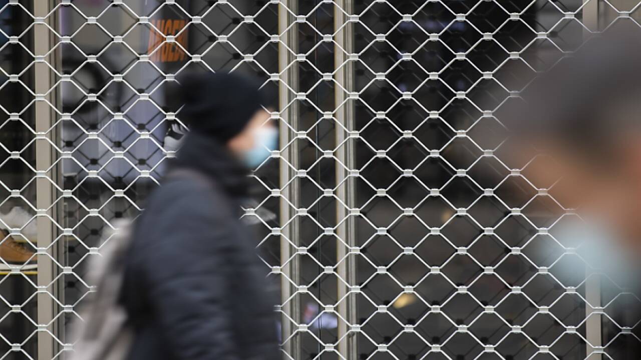 FPÖ und NEOS kritisieren möglichen dritten Lockdown 