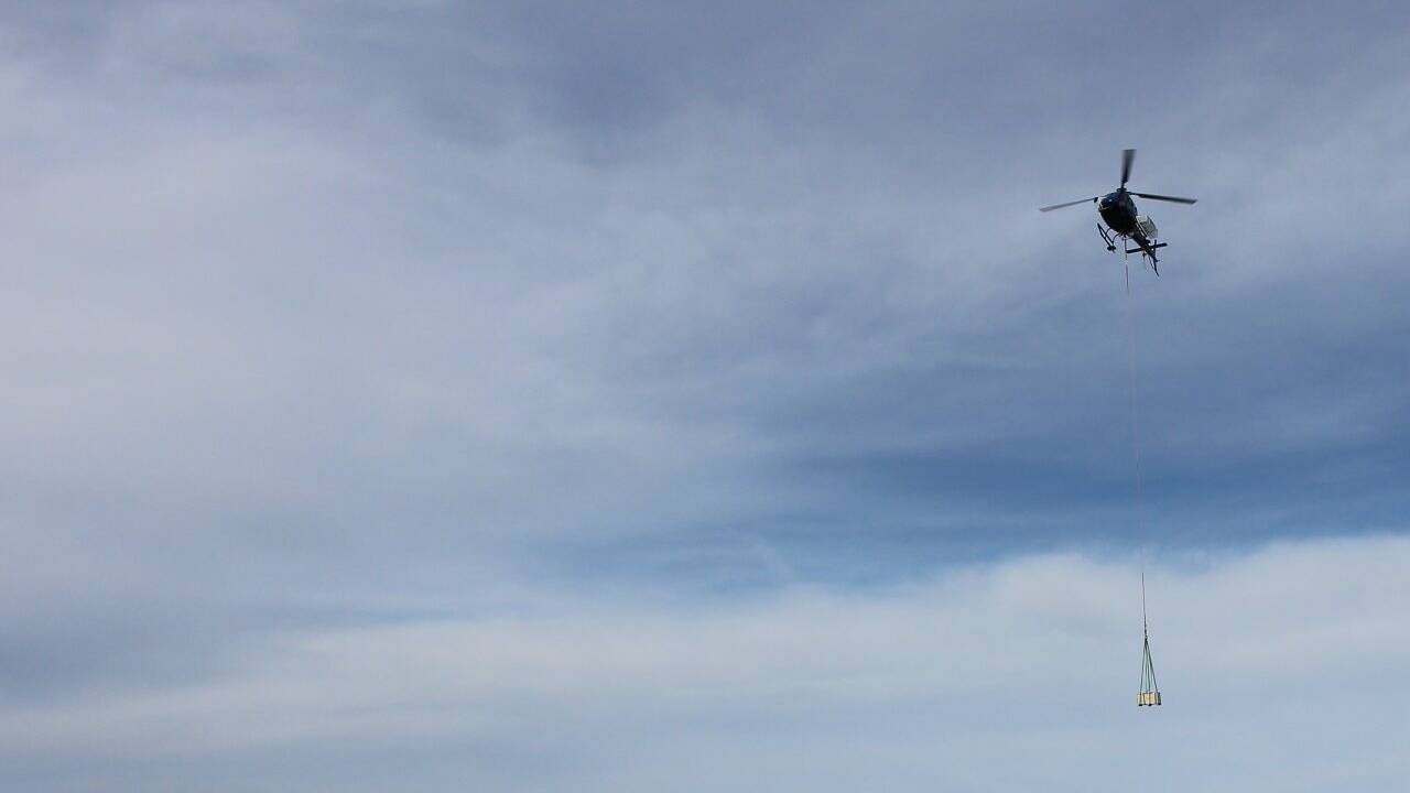 "Superbatterie": Zeppezauerhaus setzt sich selbst unter Strom