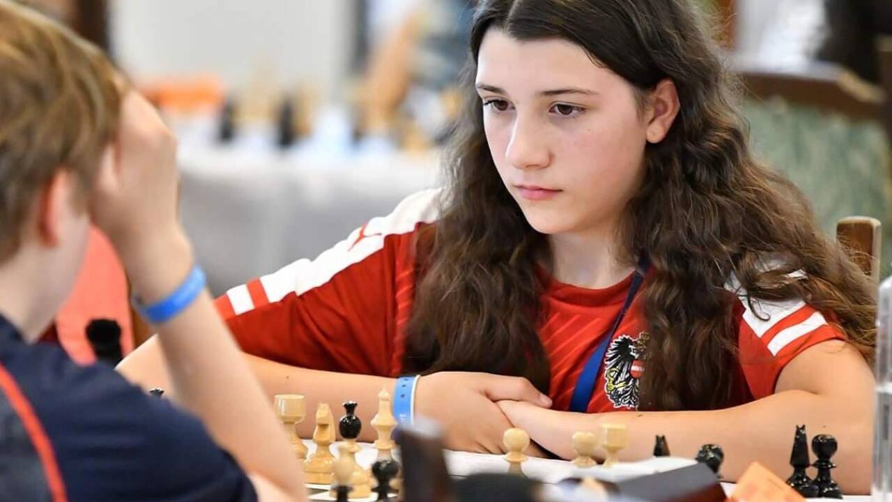 Magdalena Mörwald bei der Schach-Weltmeisterschaft. 