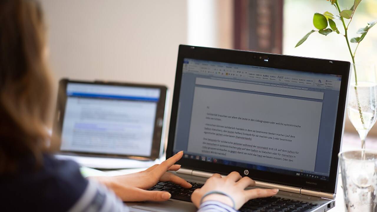 Schüler müssen zu Hause lernen 